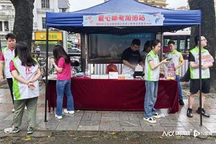 晴雨表！本赛季利拉德得分25+时 雄鹿12胜1负